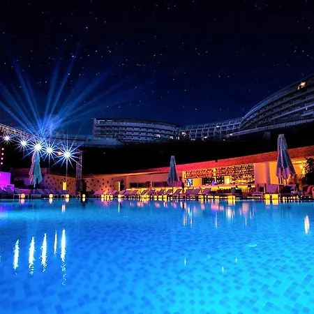 Elexus Hotel & Resort & Spa & Casino Otel