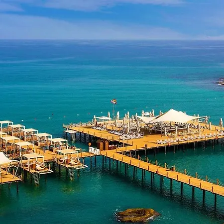 Elexus Hotel & Resort & Spa & Casino
